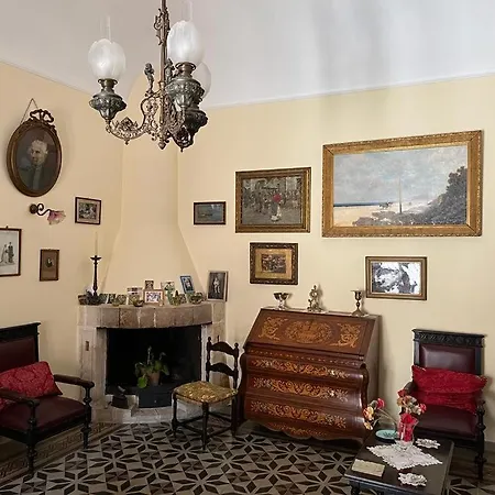 Гостевой дом Relais - Galleria Gagliardo Полицци-Дженероза